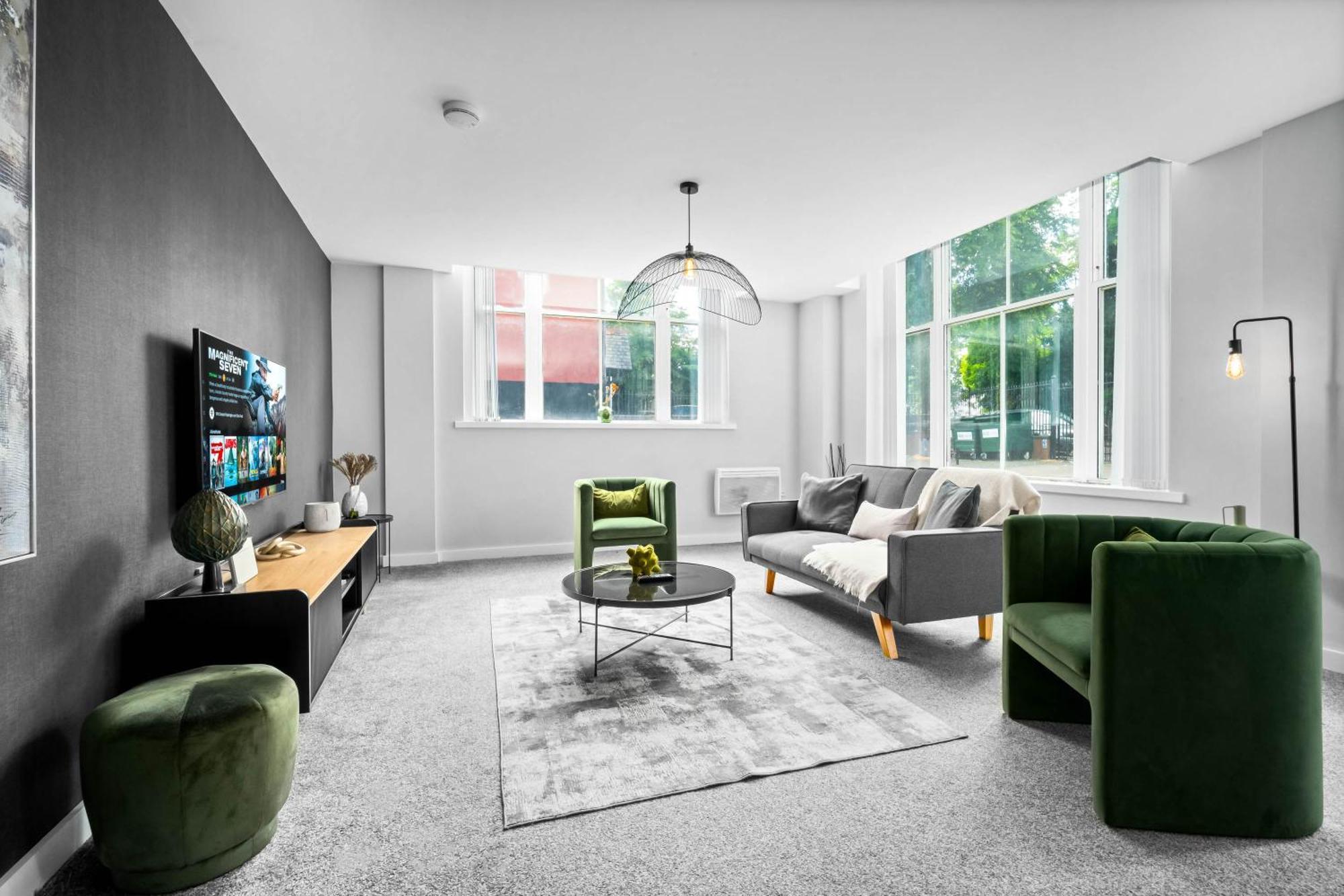 Luxury Apartment - Secure Parking - Gated Development - Near Jq & Birmingham City Centre 6Sh מראה חיצוני תמונה
